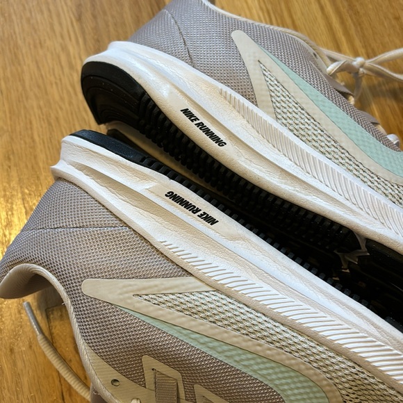 Nike Downshifter 9 - Picture 8 of 12